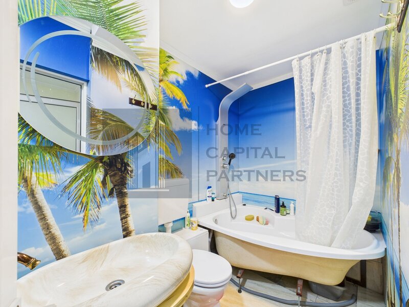 Casa Proprietate rezidentiala unica: 726 mp, 15 camere, 4 niveluri